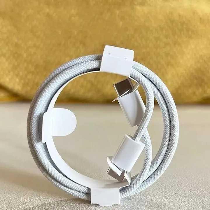 كابل ايفون 15